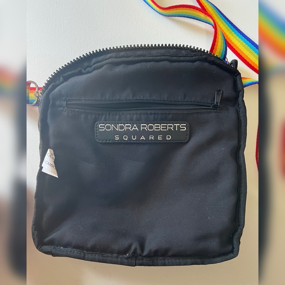 Sondra Roberts Squared black puffer crossbody bag with rainbow straps - Picture 12 of 16